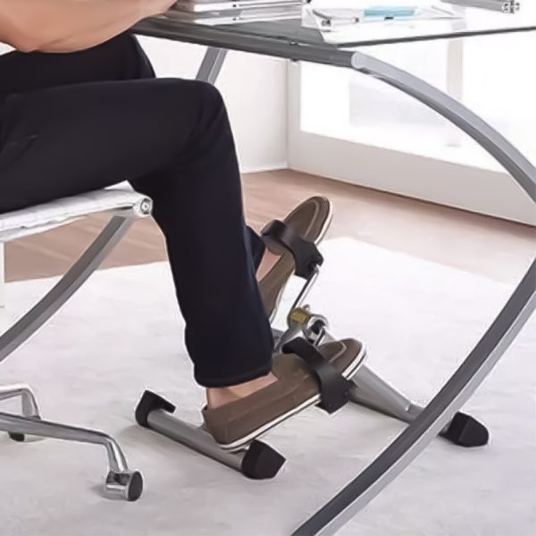 Cycling Bike Stepper with Adjustable Resistance - بدال اللياقة البدنية قابل للطي بشاشة LCD - الصورة 3