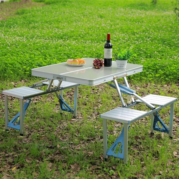 Foldable Camping Table with chairs مجموعة طاولة الرحلات  المحمولة - الصورة 3